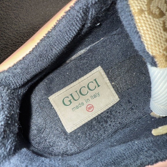 Gucci Rhyton Sneaker - Picture 6 of 6